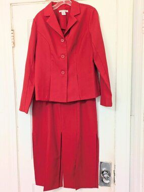 Masseys Vintage Red Tailored Skirt Suit with Split Design - 10
